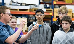 DSTI Hosts Brooklyn Junior High STEM Students For Manufacturing Tour